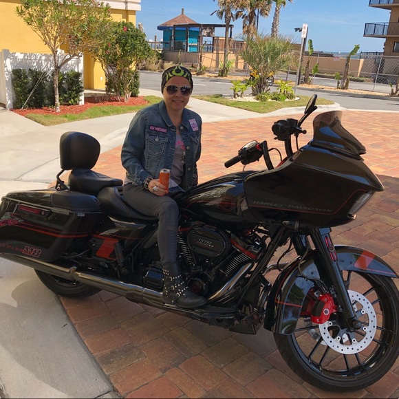 Meet your Posher, Eva - Picture 2 of 4